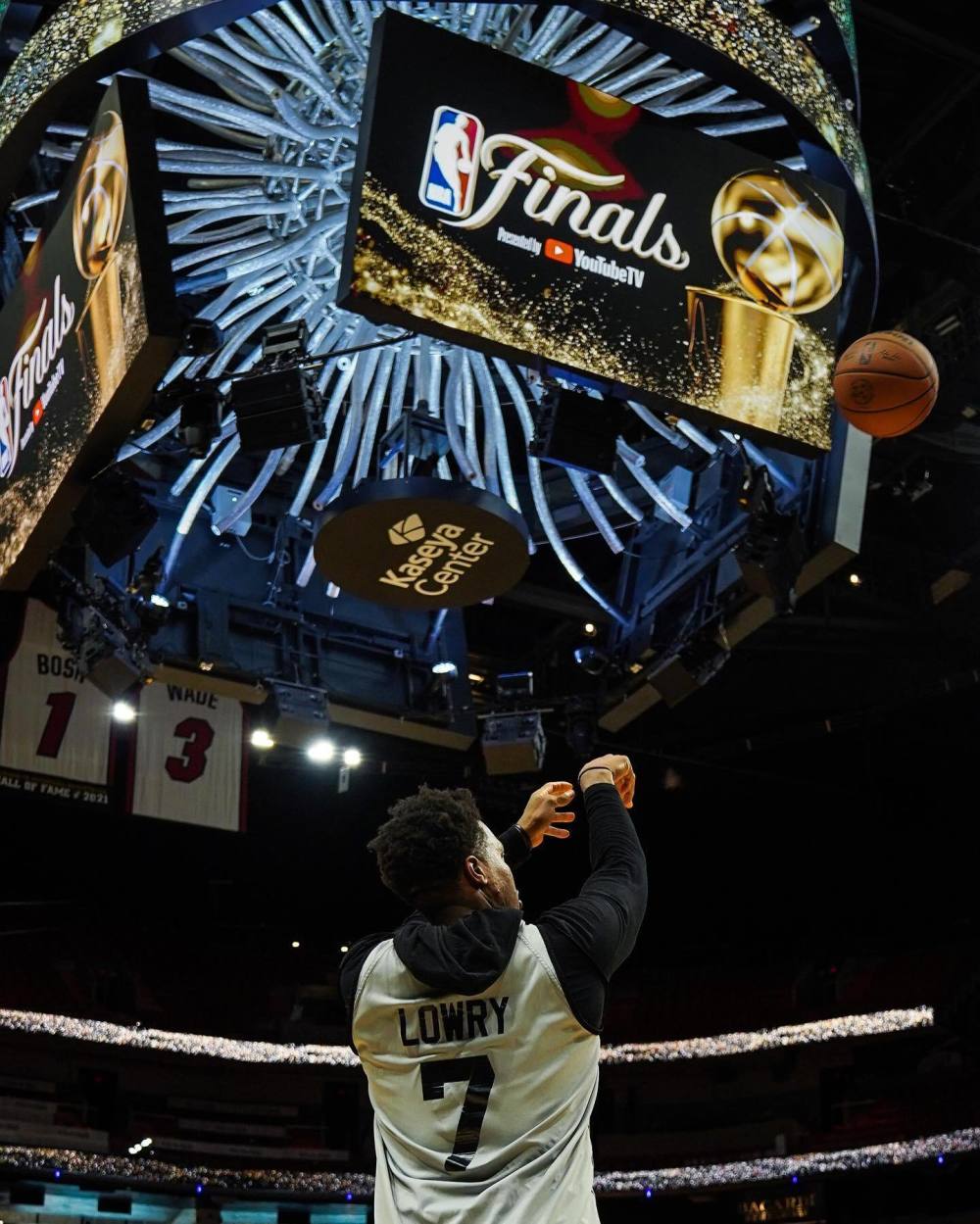 关于集结日体能课后,迈阿密热火官宣签约备战欧联,震撼外界,更衣室氛围转暖的信息 关于集结日体能课后,迈阿密热火官宣签约备战欧联,震撼外界,更衣室氛围转暖的信息