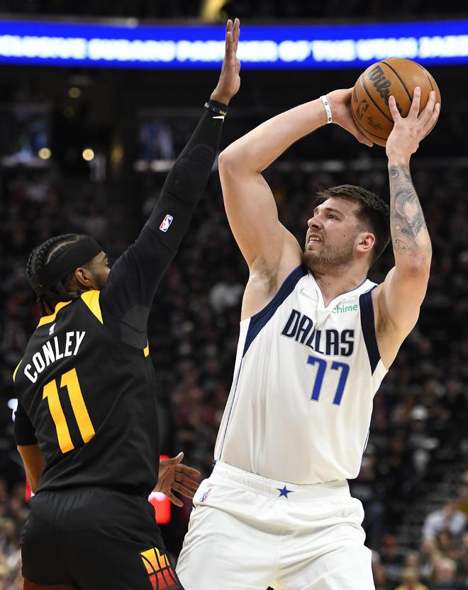 关于从犹他爵士集结日主帅复盘到犹他爵士主帅复盘备战英超，国际比赛日山东泰山队长鼓劲的信息