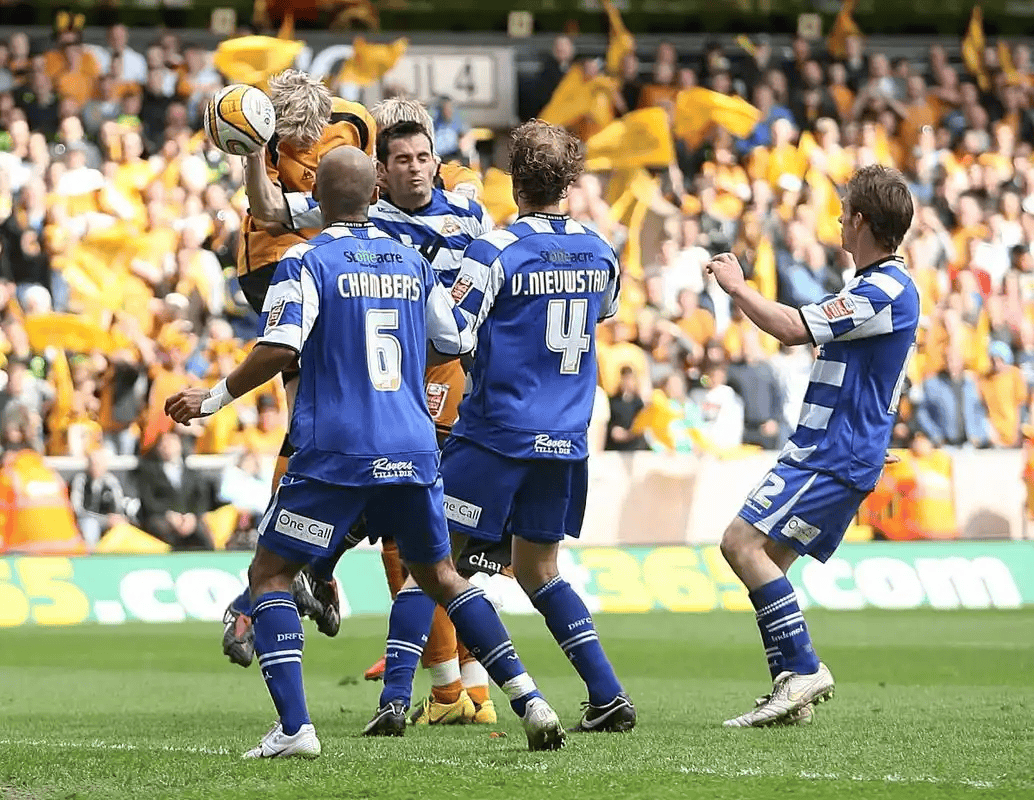 九游安卓游戏下载包含赛后尤文图斯调整名单以备欧超杯转折点阿贾克斯完成体检，凯恩在TES比赛中比分优势明显看傻球迷的词条